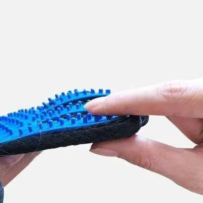 Enchantment Pet Whisperer Grooming Glove