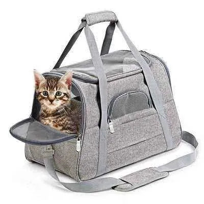 Purr-fect Pet Panache Carryall 🐾